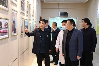 ���һ�е���������������ҽҩ�Ƽ����Ź�˾