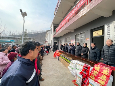 ���Ž��������˾���ֹ�ͬ��չ��ӭ�´��߷�ο���߷�������������