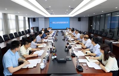 ���˴�ƾ�ί����ί��Ԥ�㹤ί���Ǽʵ��Ӽ��ŷ�չ��������