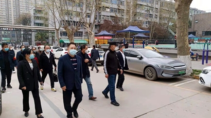 ���Ÿ������һ�и������¸���ҵ�ʲ��������޹�˾����