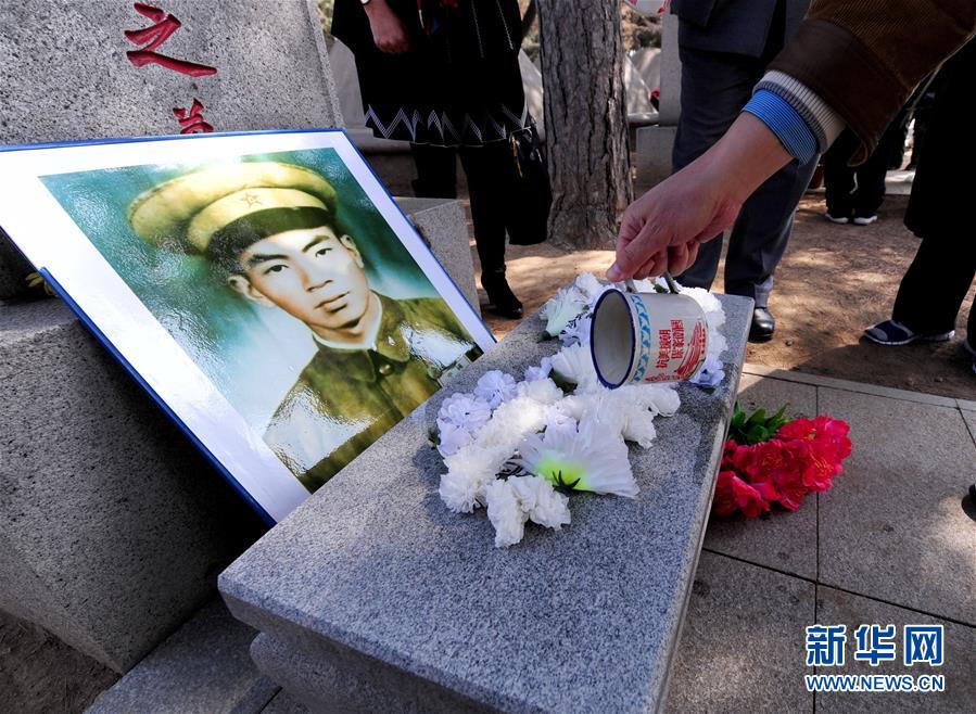 ���»�ȫýͷ����ͼ�Ļ�������6�����̽�ɽ�Ŀ��� ����ʷ��ķᱮ����д���й�������Ը������Ԯ��������ս70����֮��